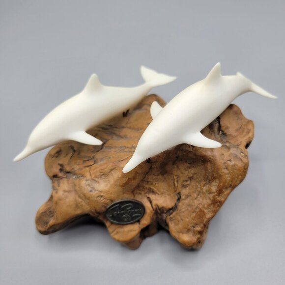 Vintage John Perry White Dolphin Sculpture On Driftwood Base 4" Tall - Picture 13 of 14